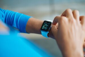 Como a tecnologia wearable está revolucionando o acompanhamento de desempenho atlético